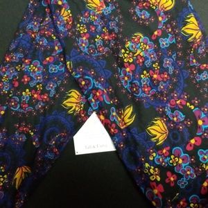 Floral Paisley Lularoe TC Leggings - NEW